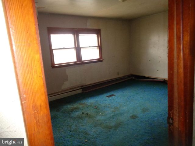 3330 FOX HILL DRIVE, Chambersburg, PA 17202