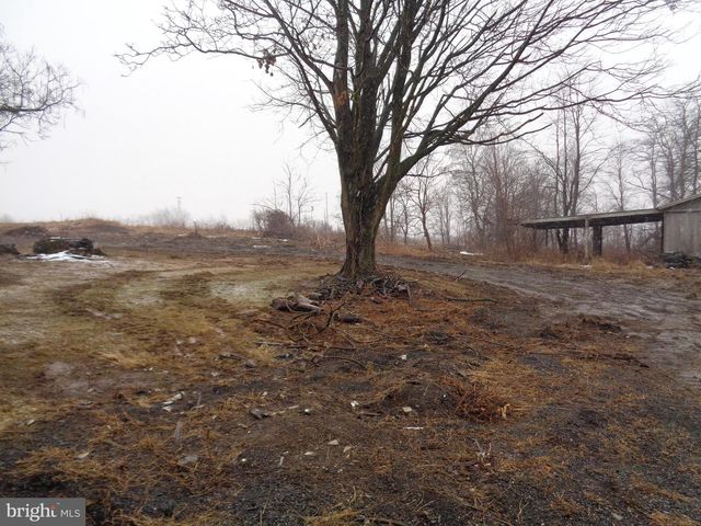 3330 FOX HILL DRIVE, Chambersburg, PA 17202