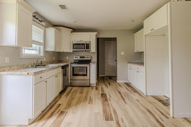 104 Stacy Drive, Paragould, AR 72450