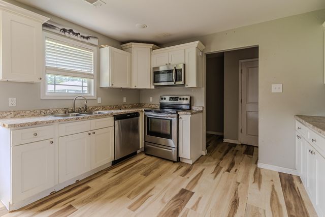 104 Stacy Drive, Paragould, AR 72450