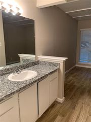 6200 W Tidwell Road 1304, Houston, TX 77092