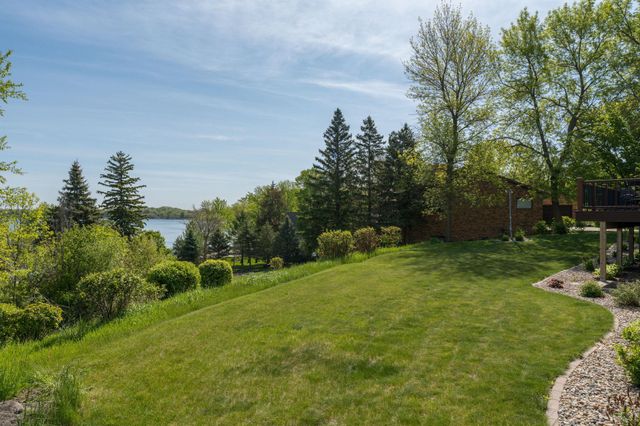 60340 Maverick Court, Madison Lake, MN 56063