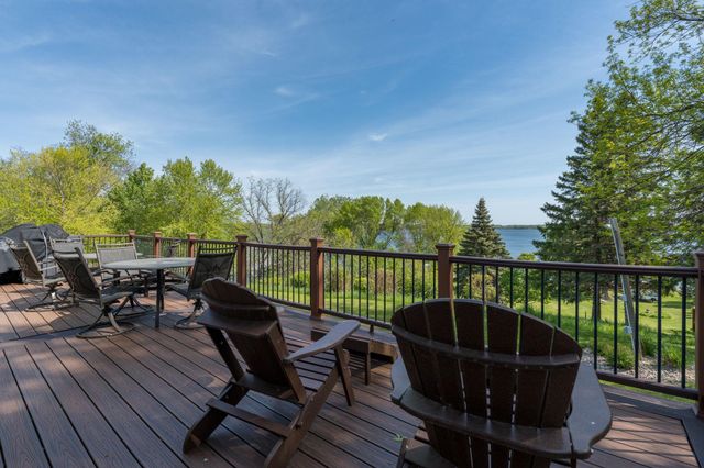60340 Maverick Court, Madison Lake, MN 56063
