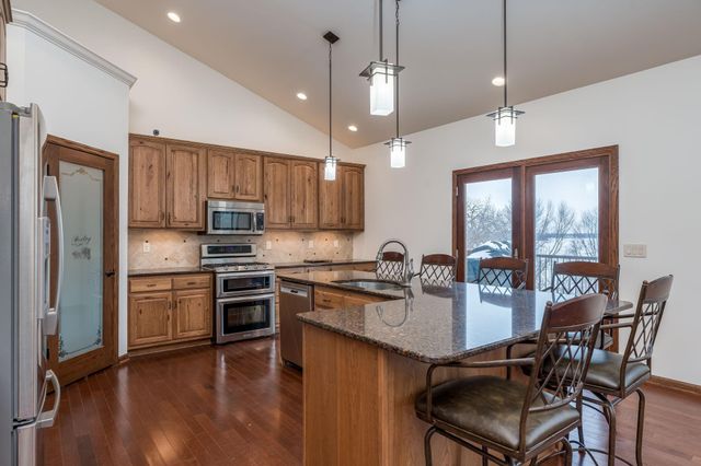 60340 Maverick Court, Madison Lake, MN 56063