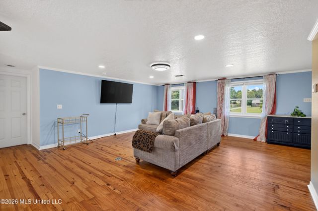 3015 Bonita Road, Gautier, MS 39553