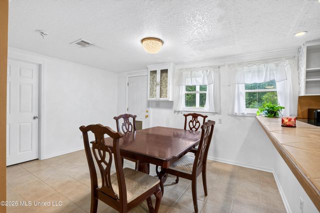 3015 Bonita Road, Gautier, MS 39553