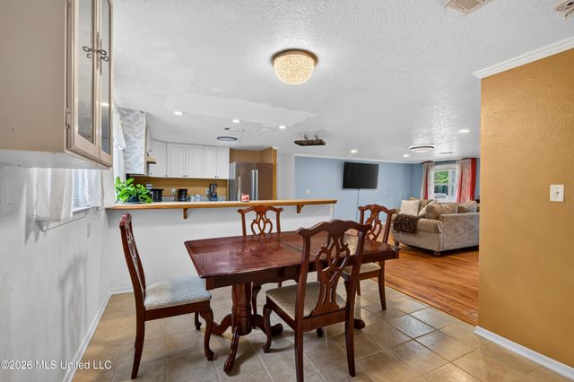 3015 Bonita Road, Gautier, MS 39553