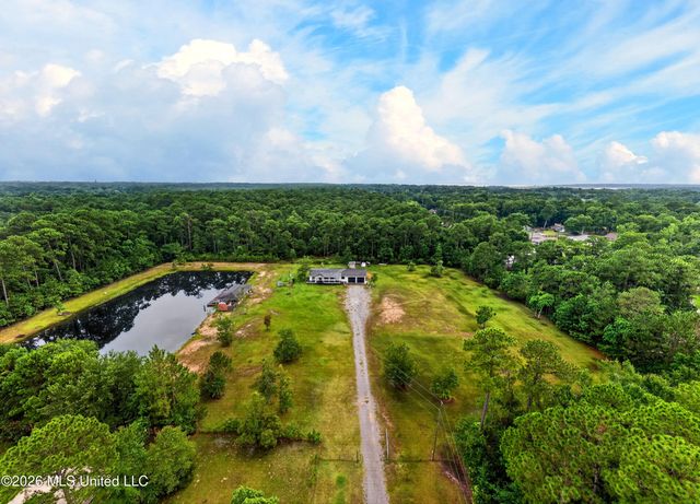 3015 Bonita Road, Gautier, MS 39553