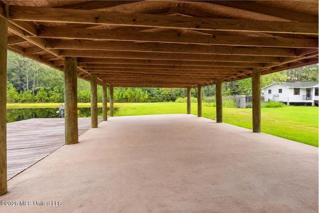 3015 Bonita Road, Gautier, MS 39553
