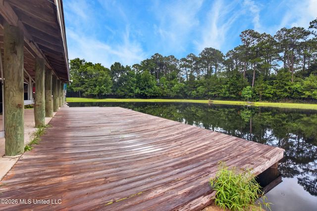 3015 Bonita Road, Gautier, MS 39553