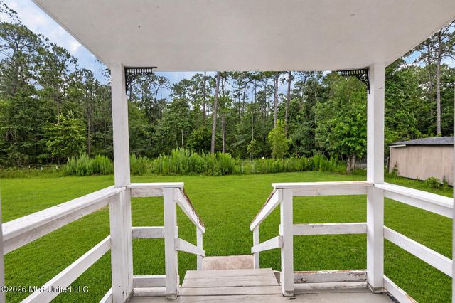 3015 Bonita Road, Gautier, MS 39553