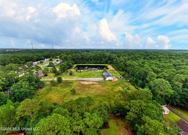 3015 Bonita Road, Gautier, MS 39553