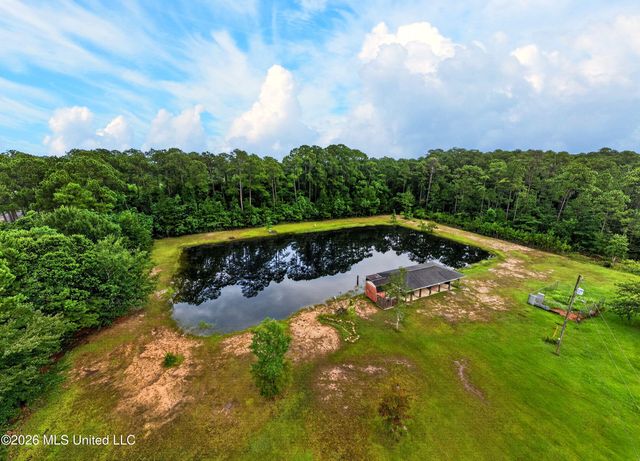 3015 Bonita Road, Gautier, MS 39553