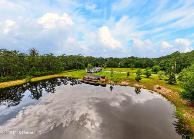 3015 Bonita Road, Gautier, MS 39553