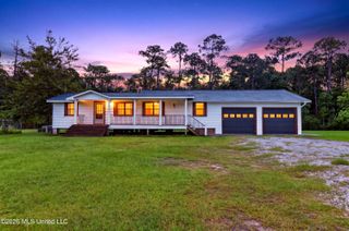 3015 Bonita Road, Gautier, MS 39553