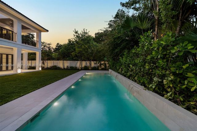 4191 Battersea Rd, Miami, FL 33133