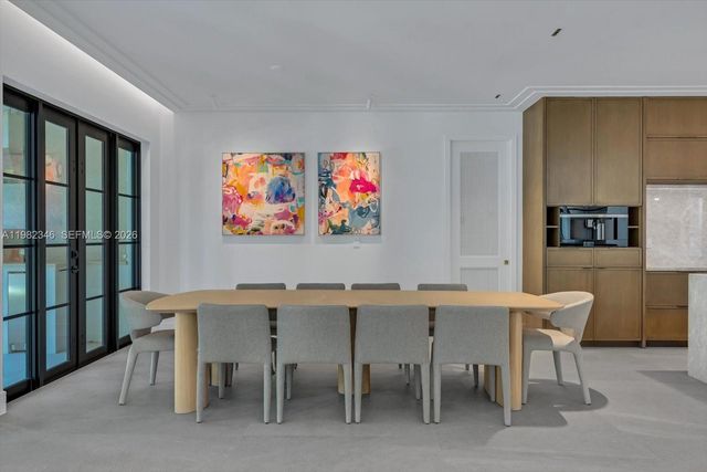 4191 Battersea Rd, Miami, FL 33133