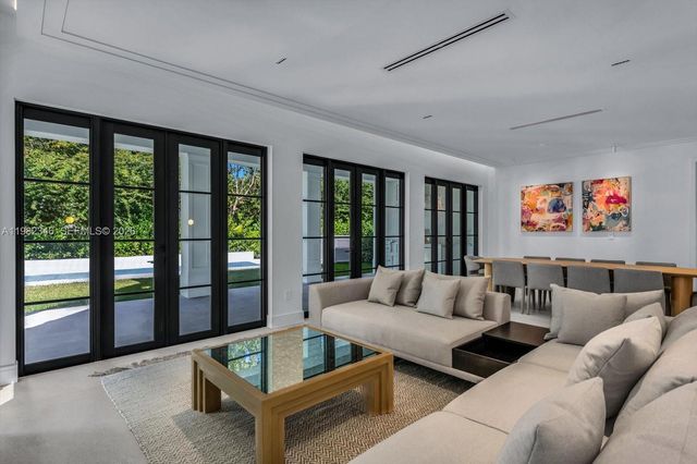 4191 Battersea Rd, Miami, FL 33133