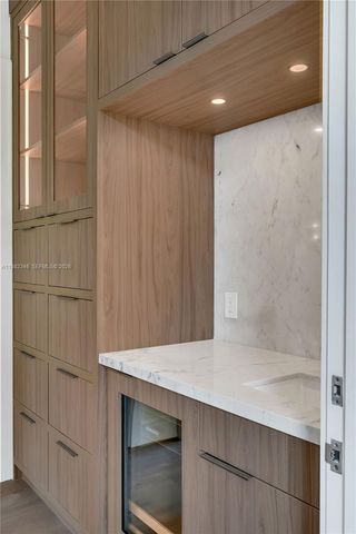 4191 Battersea Rd, Miami, FL 33133