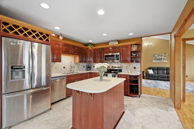 7645 84th Avenue N, Greenfield, MN 55373