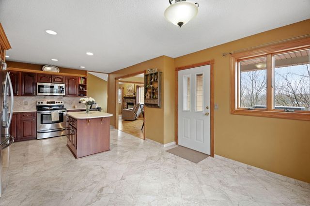 7645 84th Avenue N, Greenfield, MN 55373