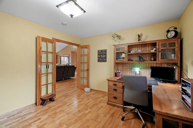 7645 84th Avenue N, Greenfield, MN 55373