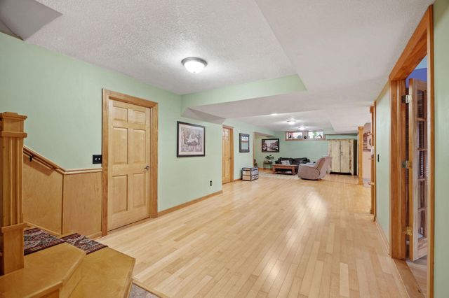 7645 84th Avenue N, Greenfield, MN 55373