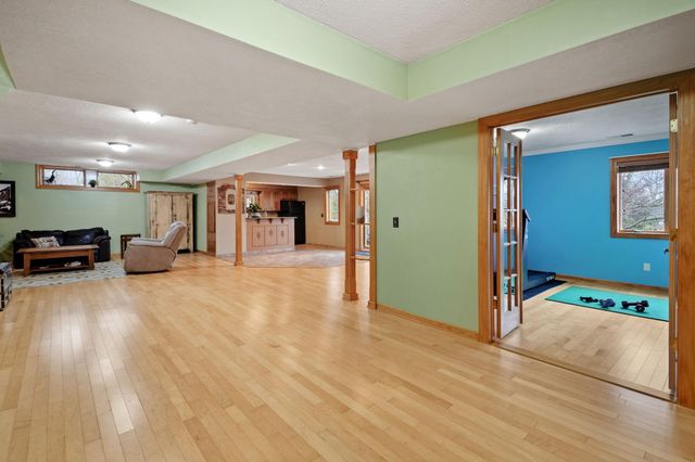 7645 84th Avenue N, Greenfield, MN 55373