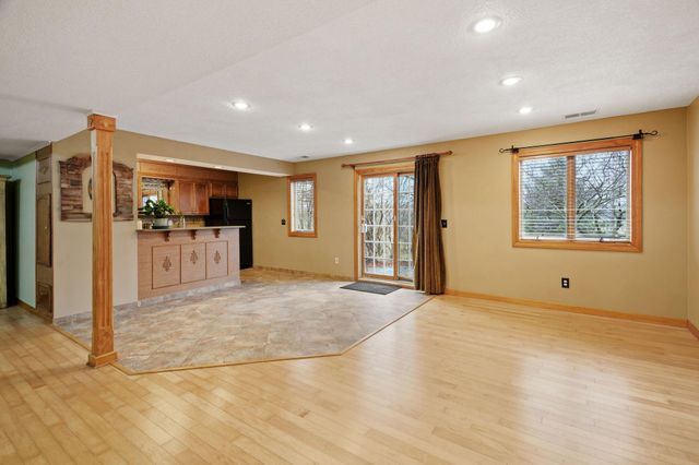 7645 84th Avenue N, Greenfield, MN 55373