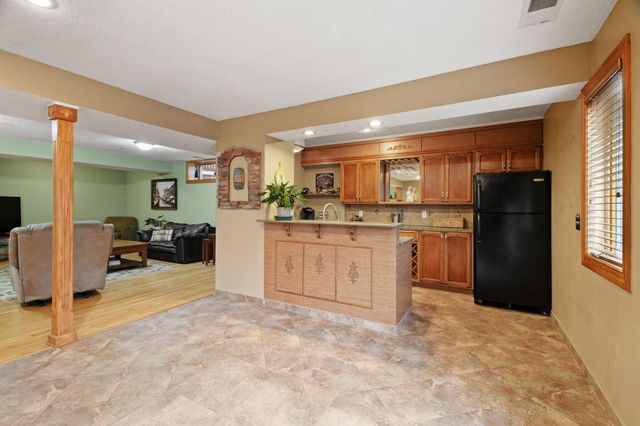 7645 84th Avenue N, Greenfield, MN 55373