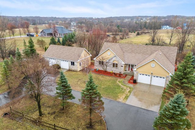 7645 84th Avenue N, Greenfield, MN 55373