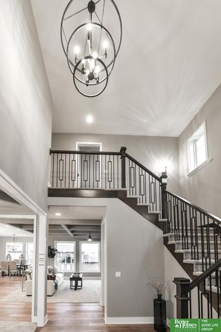 19058 Camelback Circle, Gretna, NE 68136