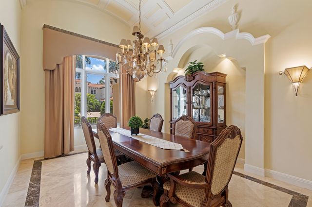 841 Harbour Isle Place, North Palm Beach, FL 33410