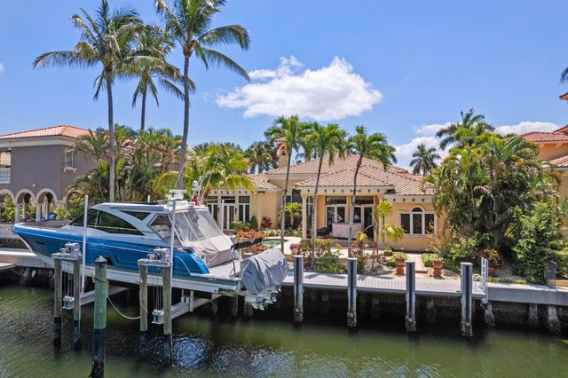 841 Harbour Isle Place, North Palm Beach, FL 33410