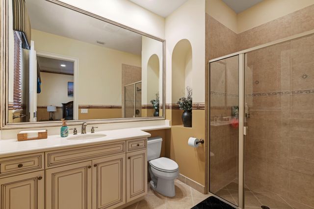 841 Harbour Isle Place, North Palm Beach, FL 33410