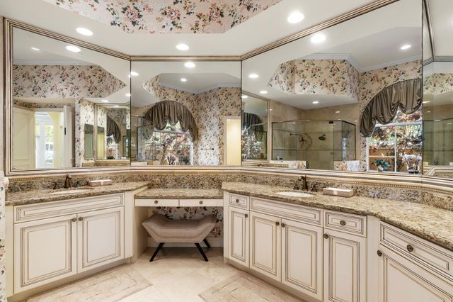 841 Harbour Isle Place, North Palm Beach, FL 33410