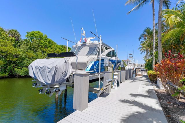 841 Harbour Isle Place, North Palm Beach, FL 33410