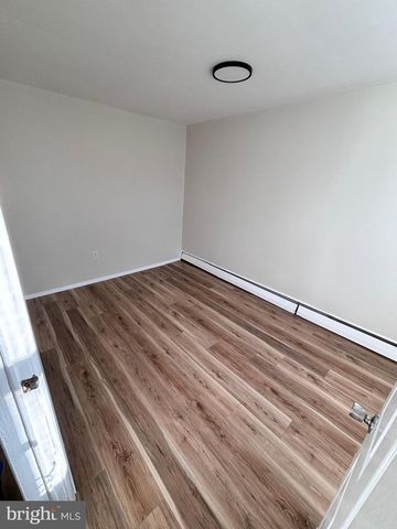 343 CHESTNUT ST, Reading, PA 19602