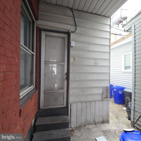 343 CHESTNUT ST, Reading, PA 19602
