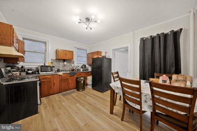 343 CHESTNUT ST, Reading, PA 19602