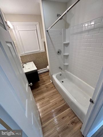 343 CHESTNUT ST, Reading, PA 19602