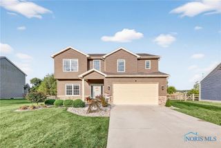 6746 Oak Crossing Lane, Whitehouse, OH 43571