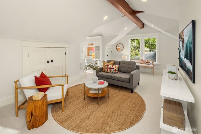 1508 37th Avenue E, Seattle, WA 98112
