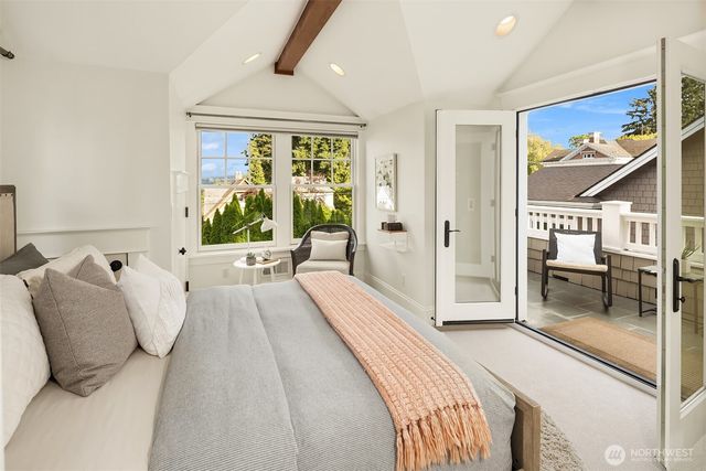 1508 37th Avenue E, Seattle, WA 98112