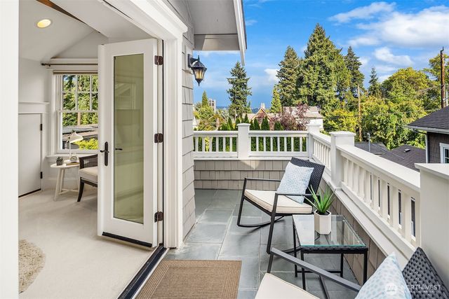 1508 37th Avenue E, Seattle, WA 98112