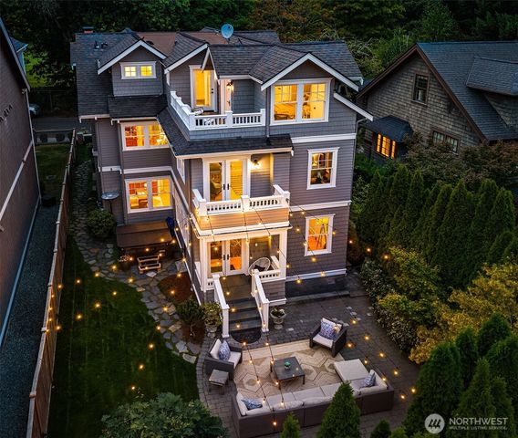 1508 37th Avenue E, Seattle, WA 98112