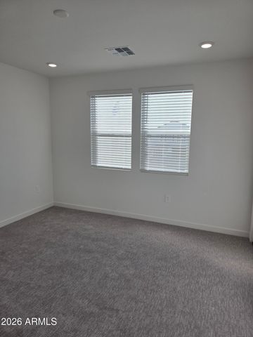 9730 S 11TH Place S, Phoenix, AZ 85042