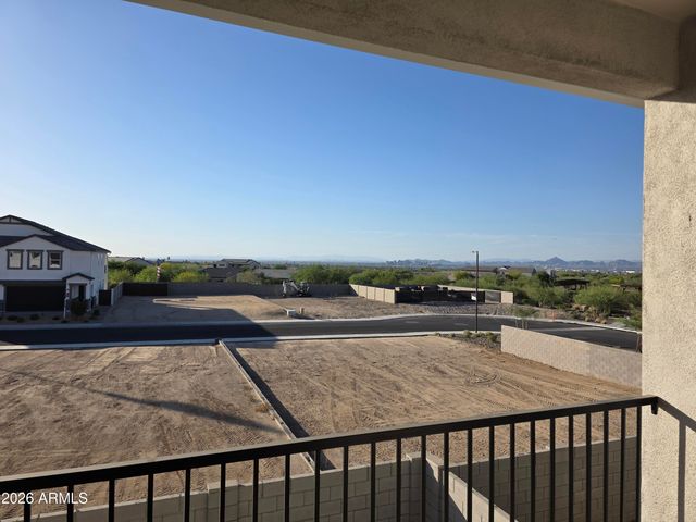 9730 S 11TH Place S, Phoenix, AZ 85042