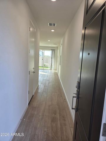 9730 S 11TH Place S, Phoenix, AZ 85042