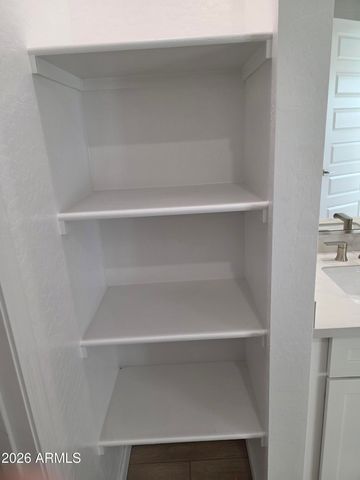 9730 S 11TH Place S, Phoenix, AZ 85042